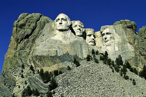 Монументальная скульптура президентов США